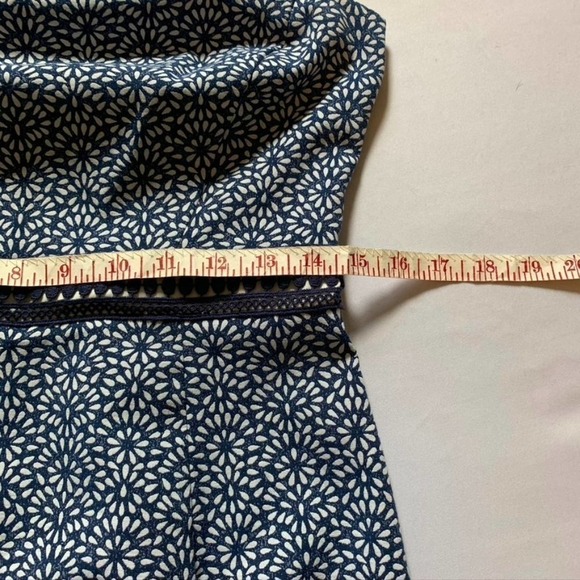 Maggy London Blue and White A-line dress US 4 - Picture 8 of 10